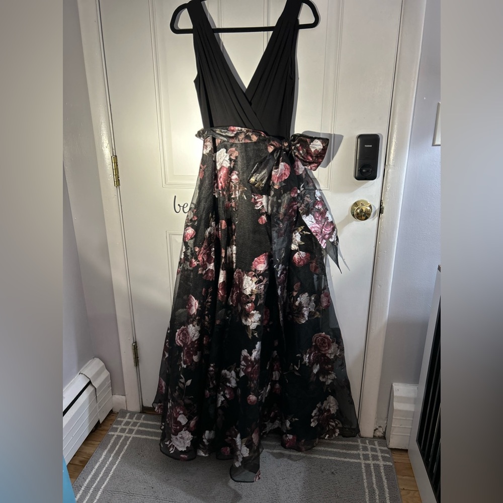 Eliza J floral formal gown / dress Sz. 6